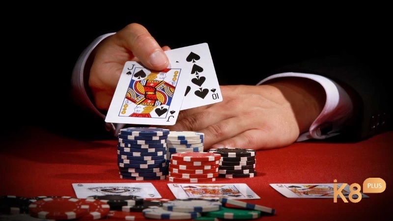 Cách chơi Poker vn: Hướng dẫn toàn diện cho người mới