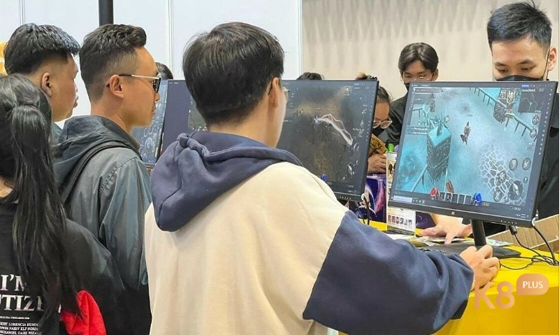 Kết nối với cộng đồng game thủ Việt để chia sẻ kinh nghiệm và hỗ trợ lẫn nhau.