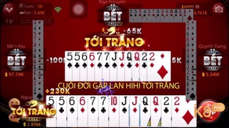 Khi người chơi sở hữu bộ bài đặc biệt, họ sẽ thắng trắng mà không cần phải đánh bất kỳ lá bài nào