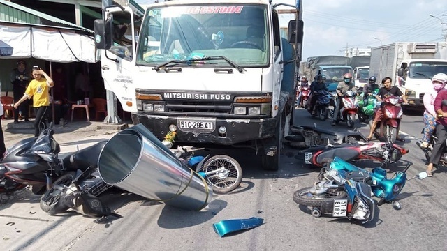 Mơ thấy tai nạn đánh số gì để giải đen và đón tài lộc tới?