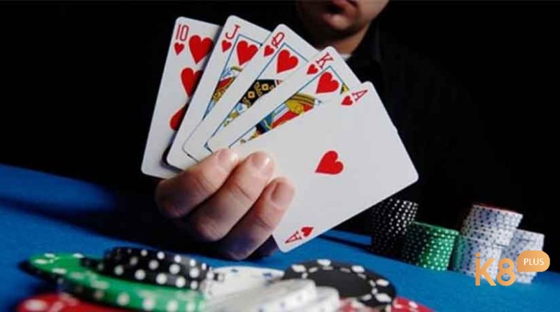 Nhớ các lá bài lớn là kỹ thuật nhớ bài tiến lên đầu tiên và dễ học nhất