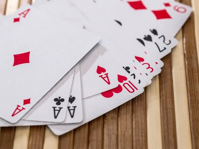 Kỹ thuật nhớ bài tiến lên dễ áp dụng, chơi đâu thắng đó