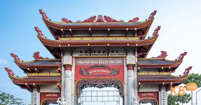 Giấc mơ thấy chùa chiền có ý nghĩa bạn đang bước chân vào giai đoạn cần củng cố nền tảng cuộc sống